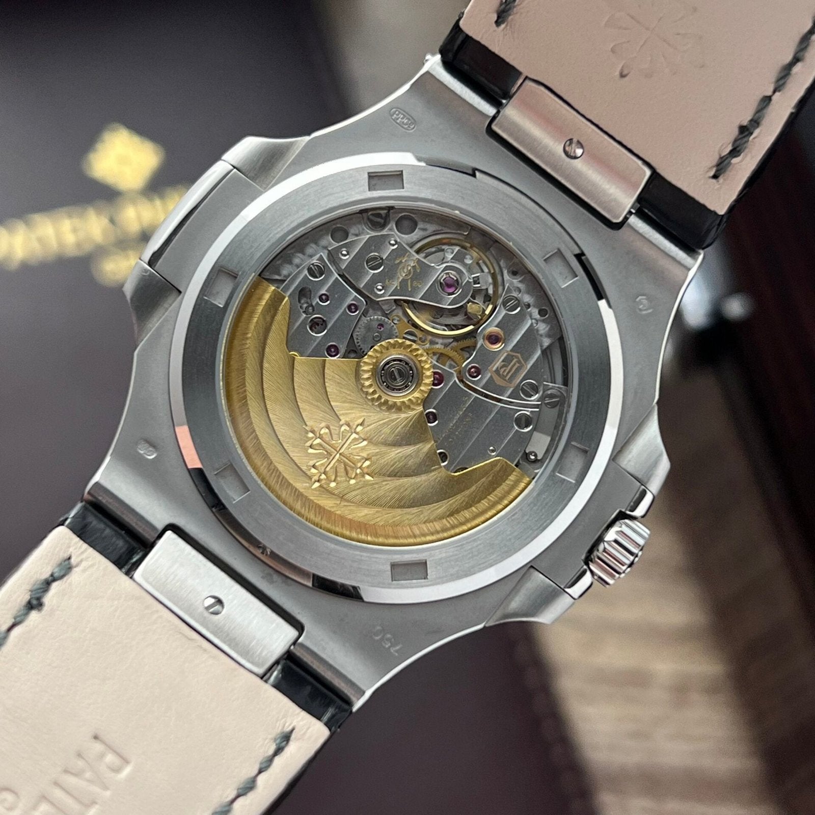 Patek Philippe Nautilus 5711 Watch Gray Dial 40mm