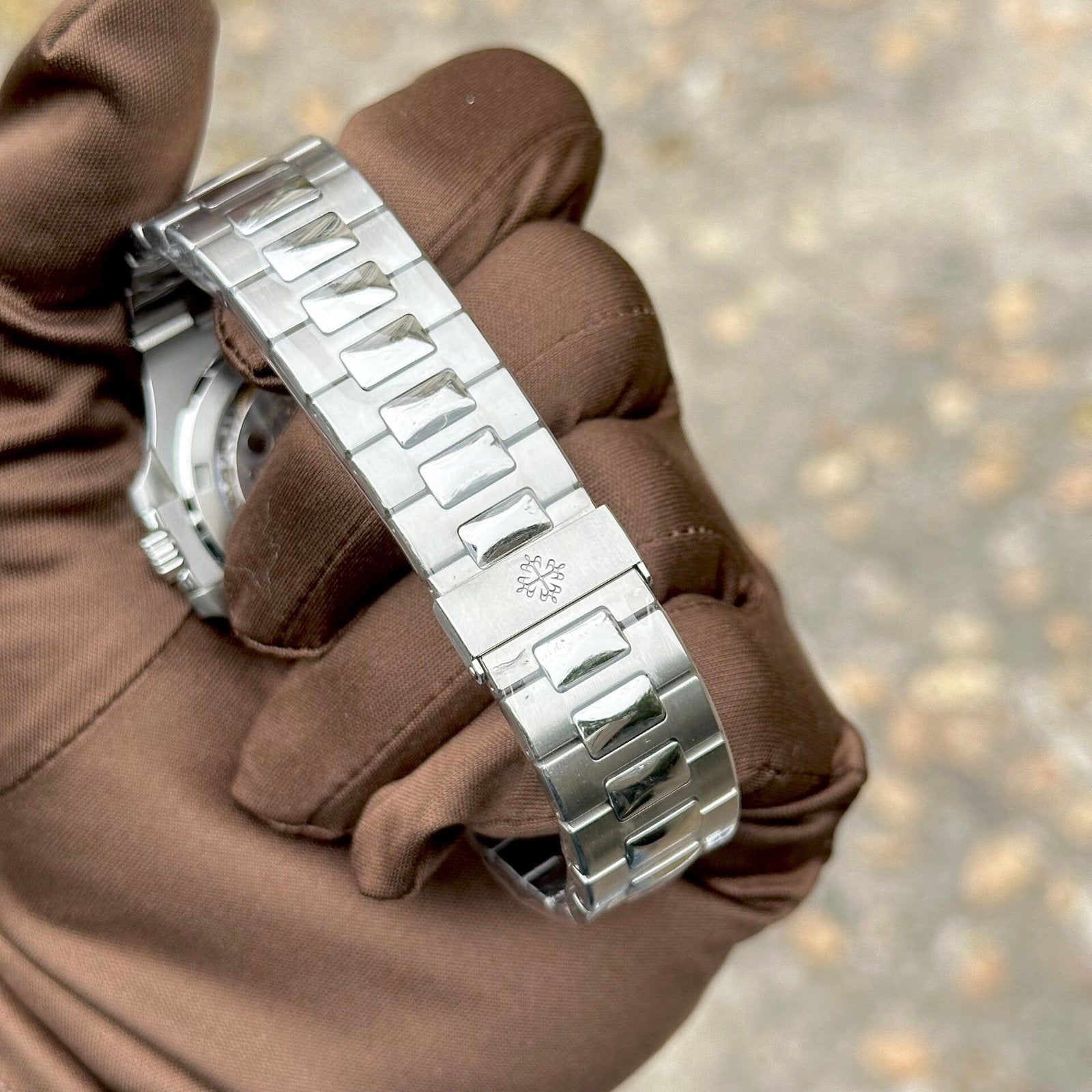 Patek Philippe Nautilus 5711 Watch Blue Dial 40mm
