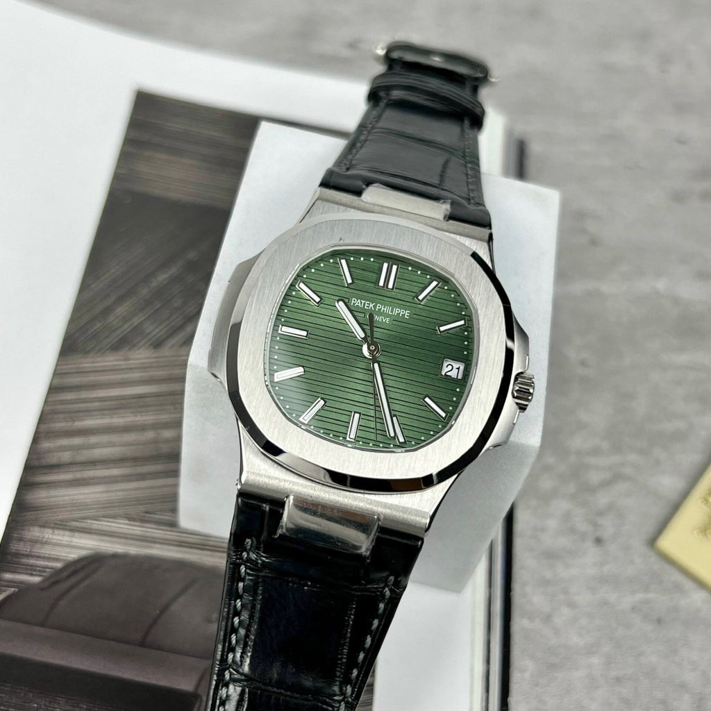 Patek Philippe Nautilus 5711 Watch Leather Strap Green Dial 40mm