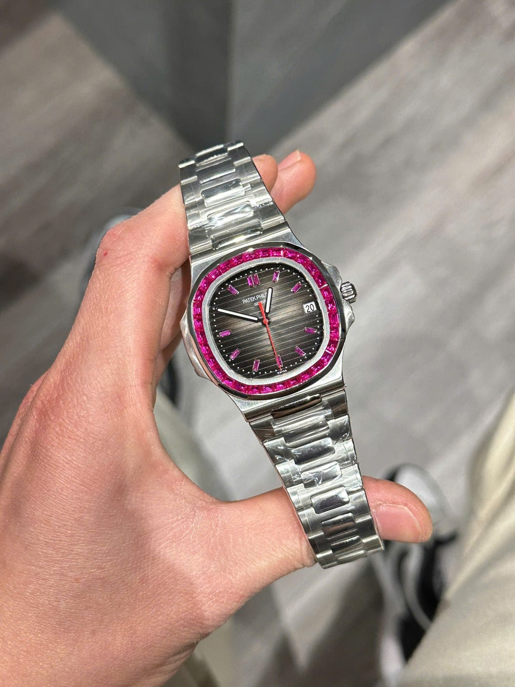 Patek Philippe Nautilus 5711 Watch Bezel Ruby Red 40mm