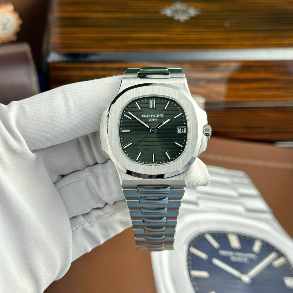 Patek Philippe Nautilus 5711 Full Options Green Dial Watch 40mm