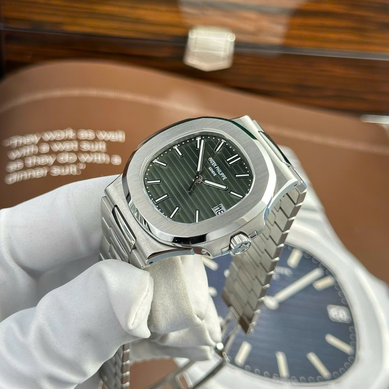 Patek Philippe Nautilus 5711 Full Options Green Dial Watch 40mm