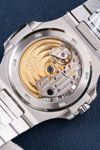 Patek Philippe Nautilus 5711 Watch Blue Dial Metal Wire 40mm