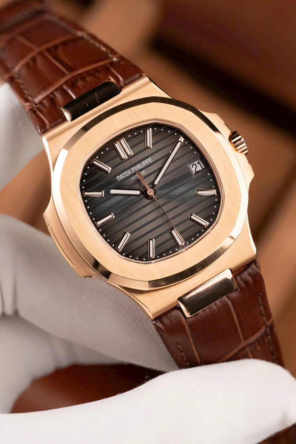 Patek Philippe Nautilus 5711R Watch Gray Dial Leather Strap 40mm
