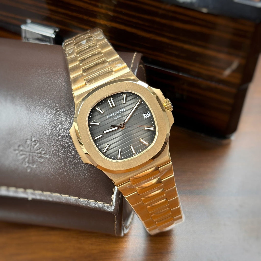 Patek Philippe Watch Nautilus 5711 Dial Gray 40mm