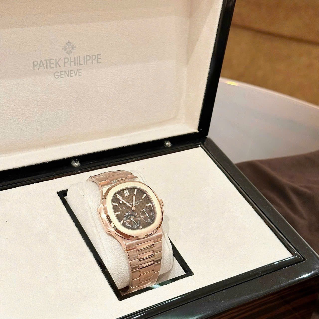 Patek Philippe Nautilus 5712 Gold Wrapped Chocolate Dial 40mm