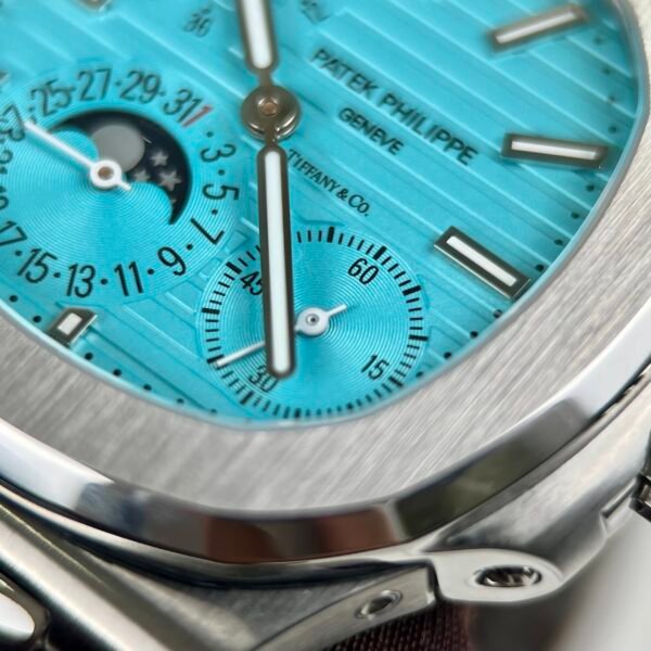 Patek Philippe Watch Nautilus 5712 Tiffany Metal Wire 40mm