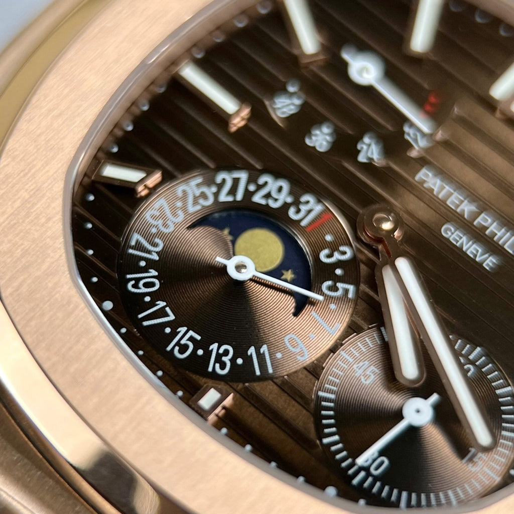 Patek Philippe Watch Nautilus 5712R Chocolate Dial Gold Wrapped 40mm