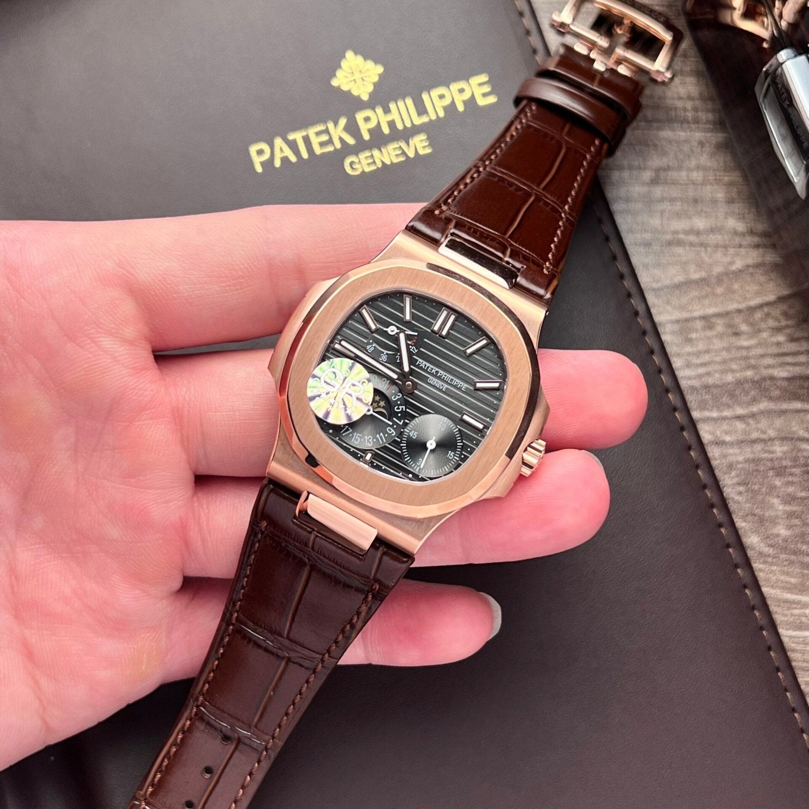 Patek Philippe Watch Nautilus 5712R Brown Leather Strap 40mm