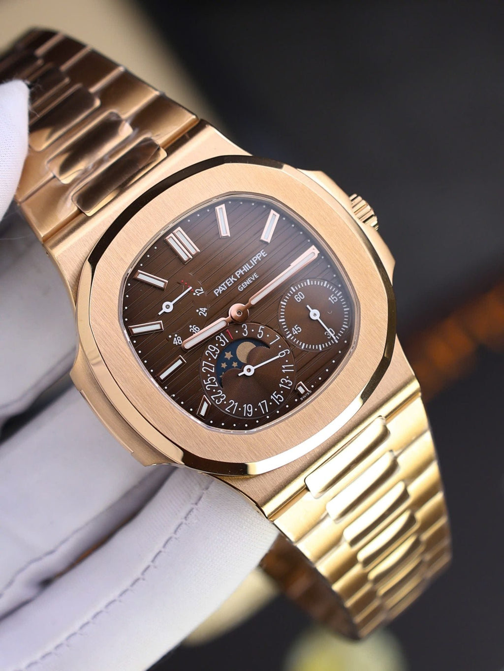 Patek Philippe Nautilus 5712R Watch Dial Brown 40mm
