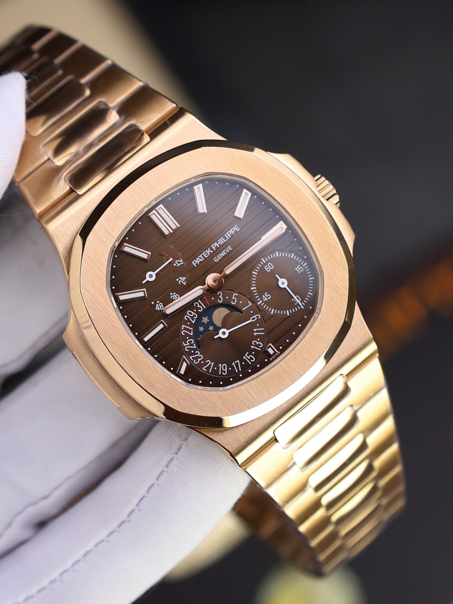 Patek Philippe Nautilus 5712R Watch Dial Brown 40mm