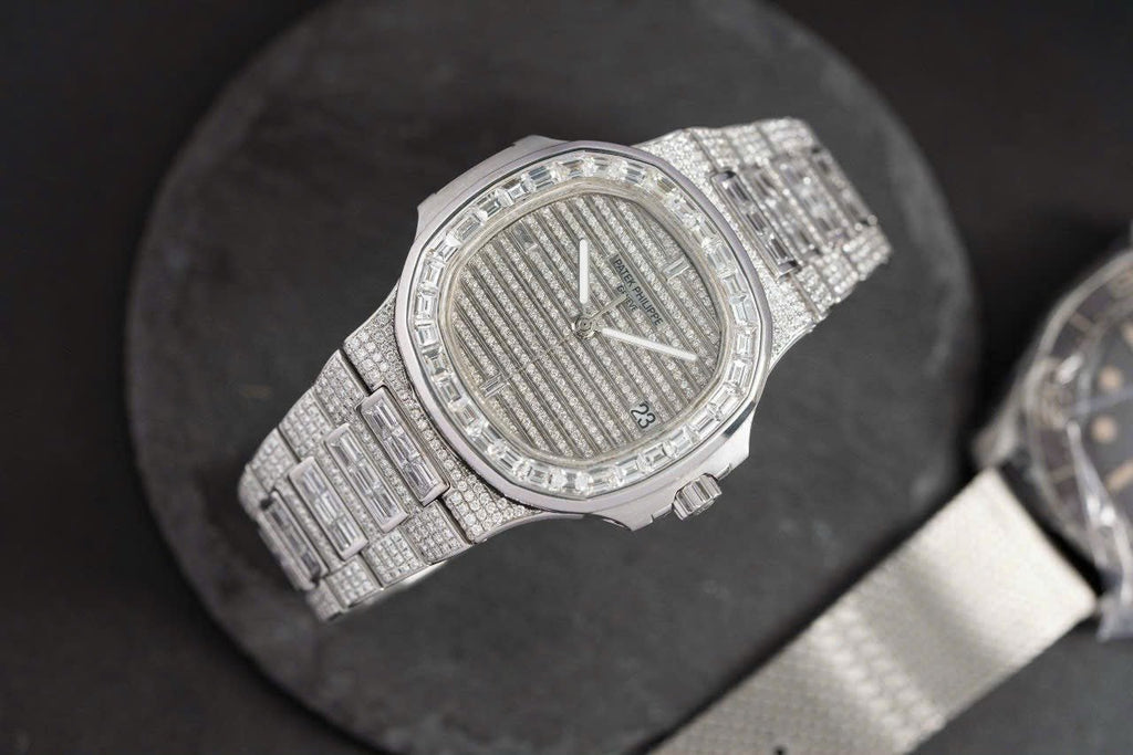 Patek Philippe Watch Nautilus 5719 Full Diamonds Baguette 40mm