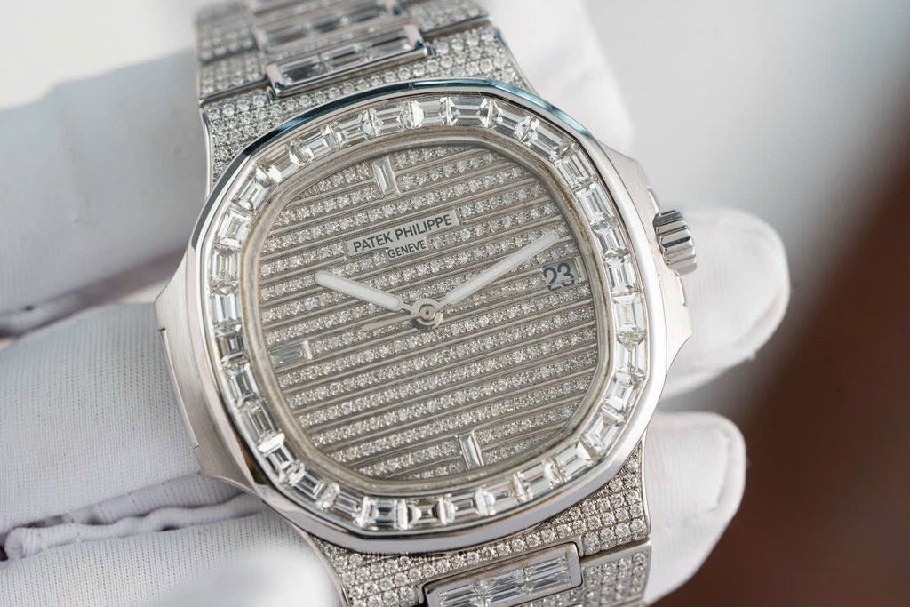 Patek Philippe Watch Nautilus 5719 Full Diamonds Baguette 40mm