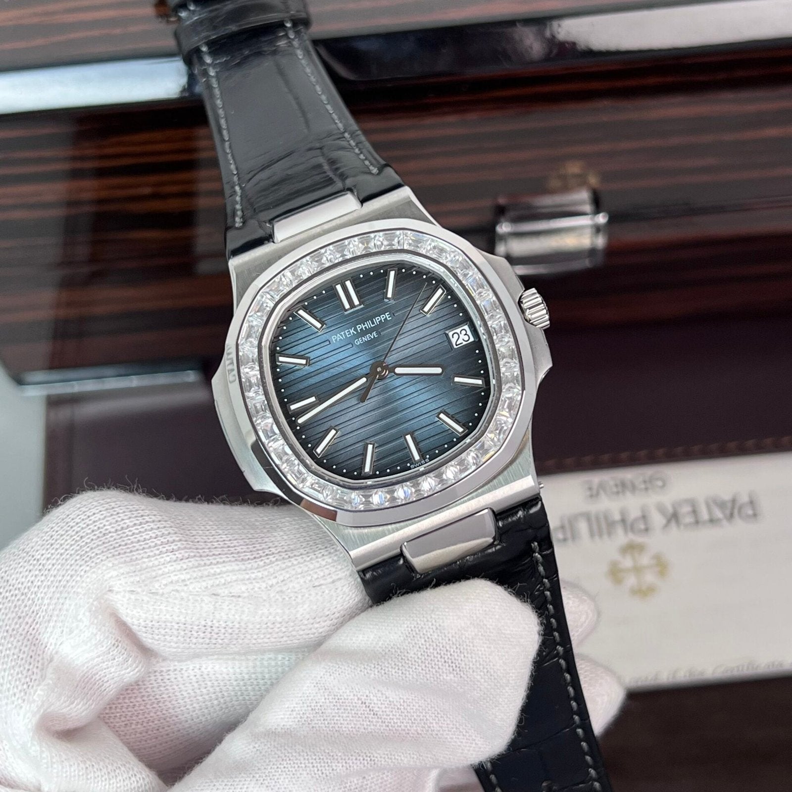Patek Philippe Nautilus 5723 Watch Leather Strap Dark Blue Dial 40mm