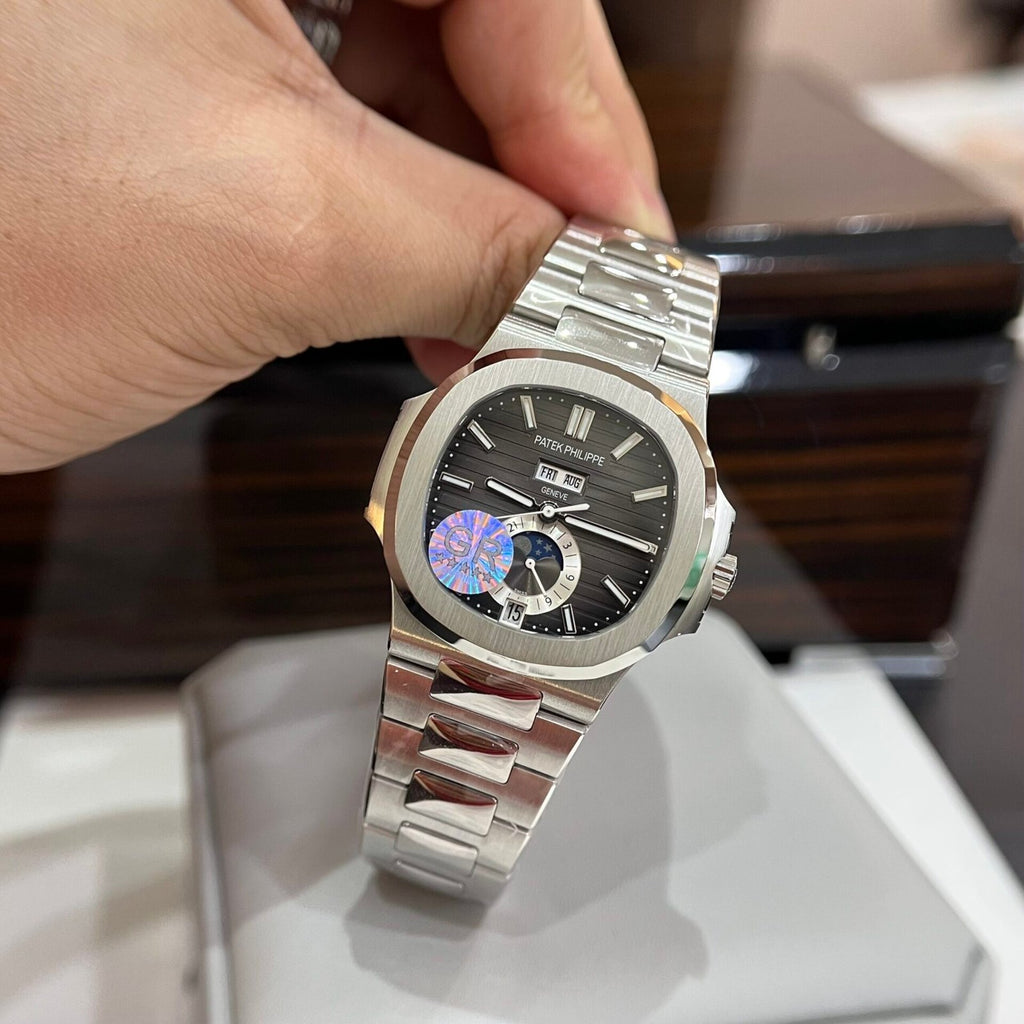 Patek Philippe Nautilus 5726G Watch Dial Gray 40.5mm