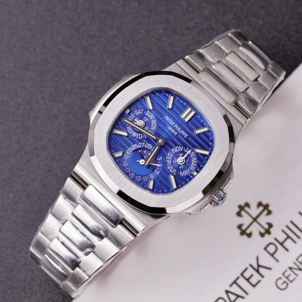 Patek Philippe Nautilus 5740 Watch Men Blue Dial Metal Wire 40mm