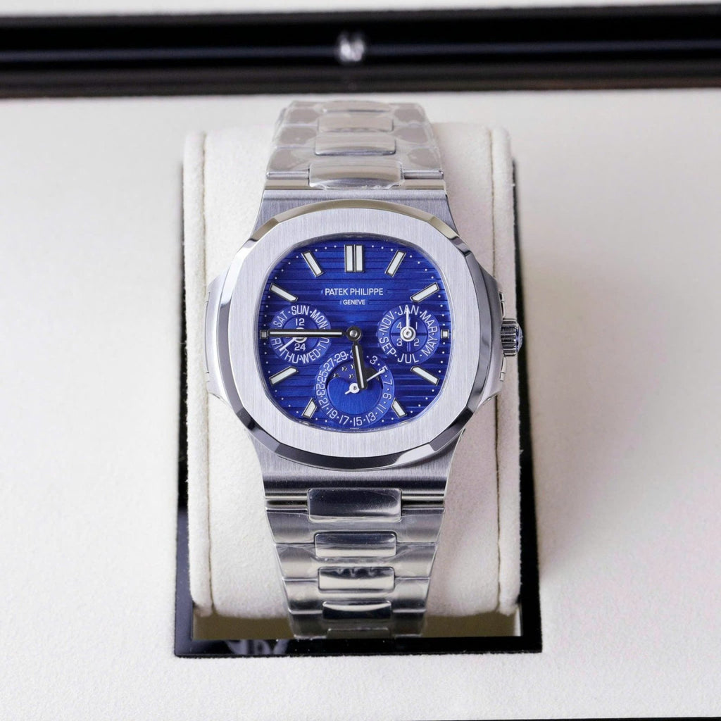 Patek Philippe Nautilus 5740 Watch Men Blue Dial Metal Wire 40mm