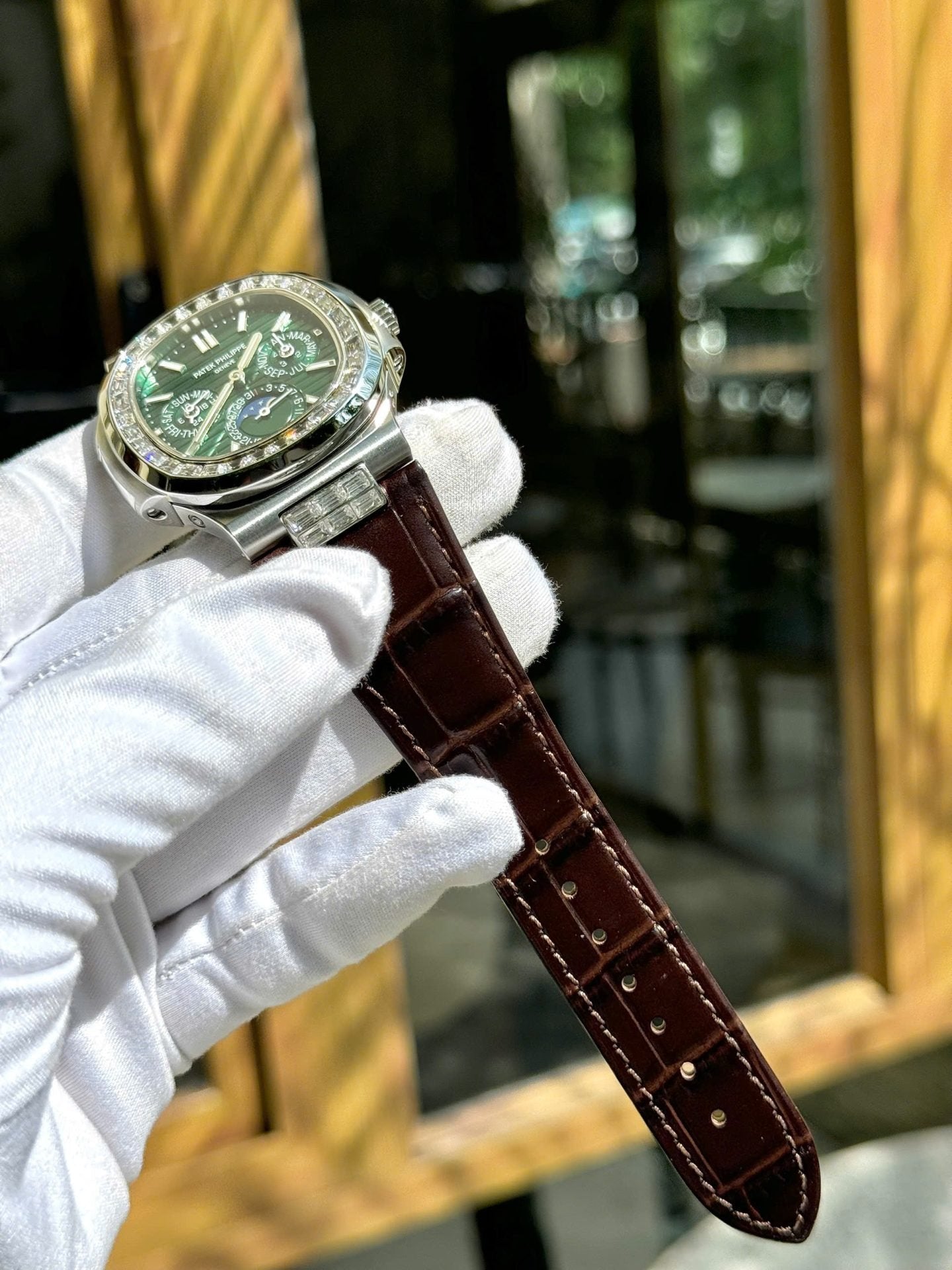 Patek Philippe Nautilus 5740G Watch Green Dial Leather Strap 40mm