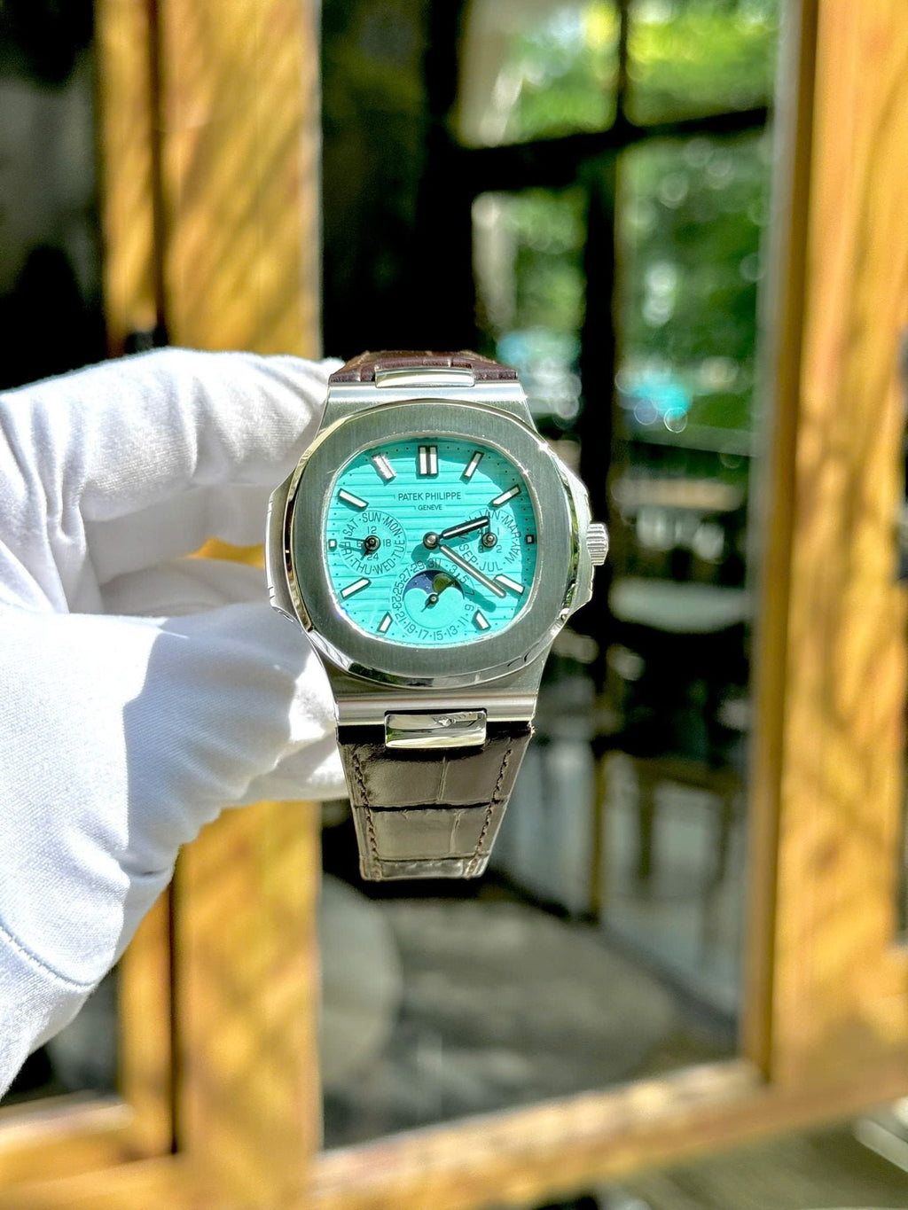 Patek Philippe Nautilus 5740G Watch Tiffany Dial Leather Strap 40mm