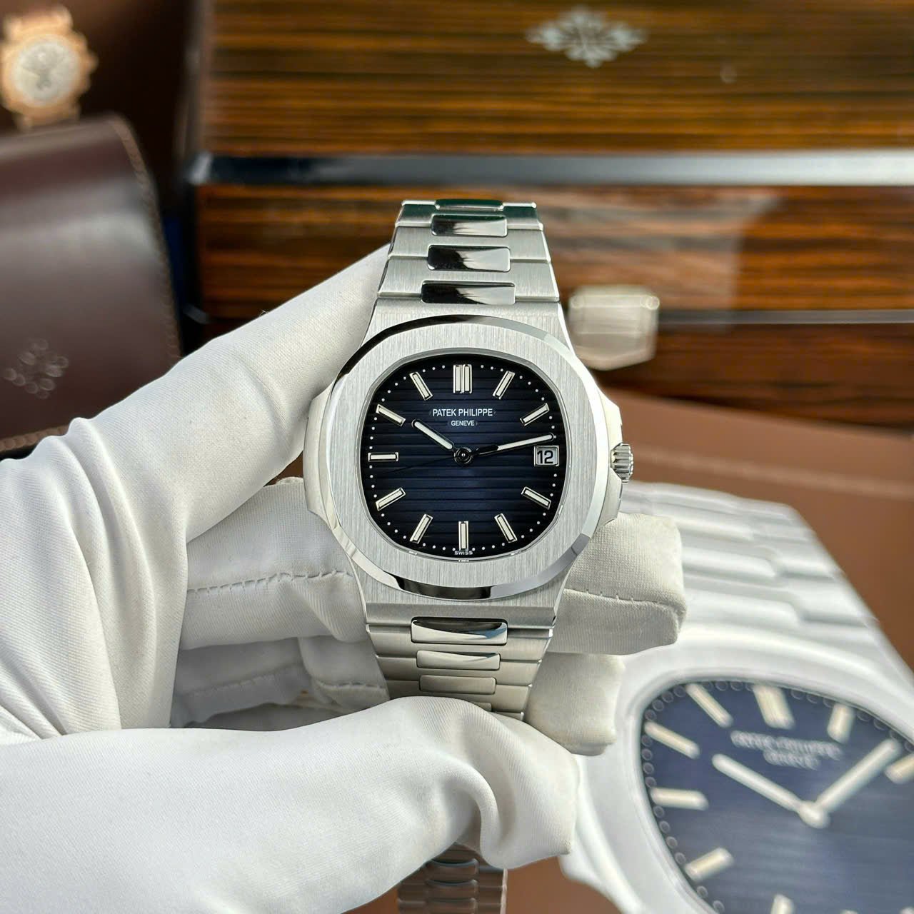 Patek Philippe Watch Nautilus 5811 Blue Dial Full Optinos 41mm