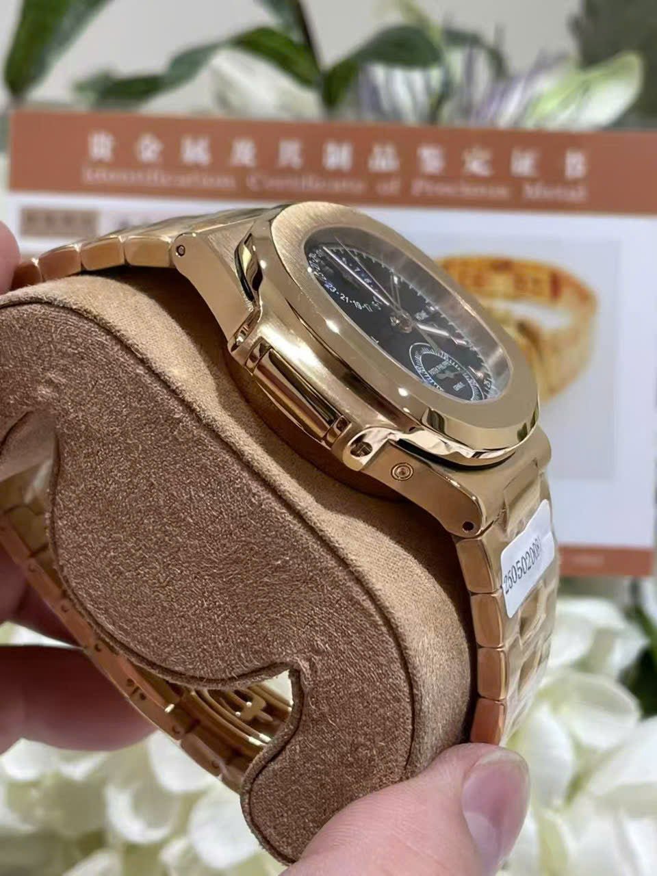 Patek Philippe Nautilus 5990 Rose Gold Watch Blue Dial 40.5mm