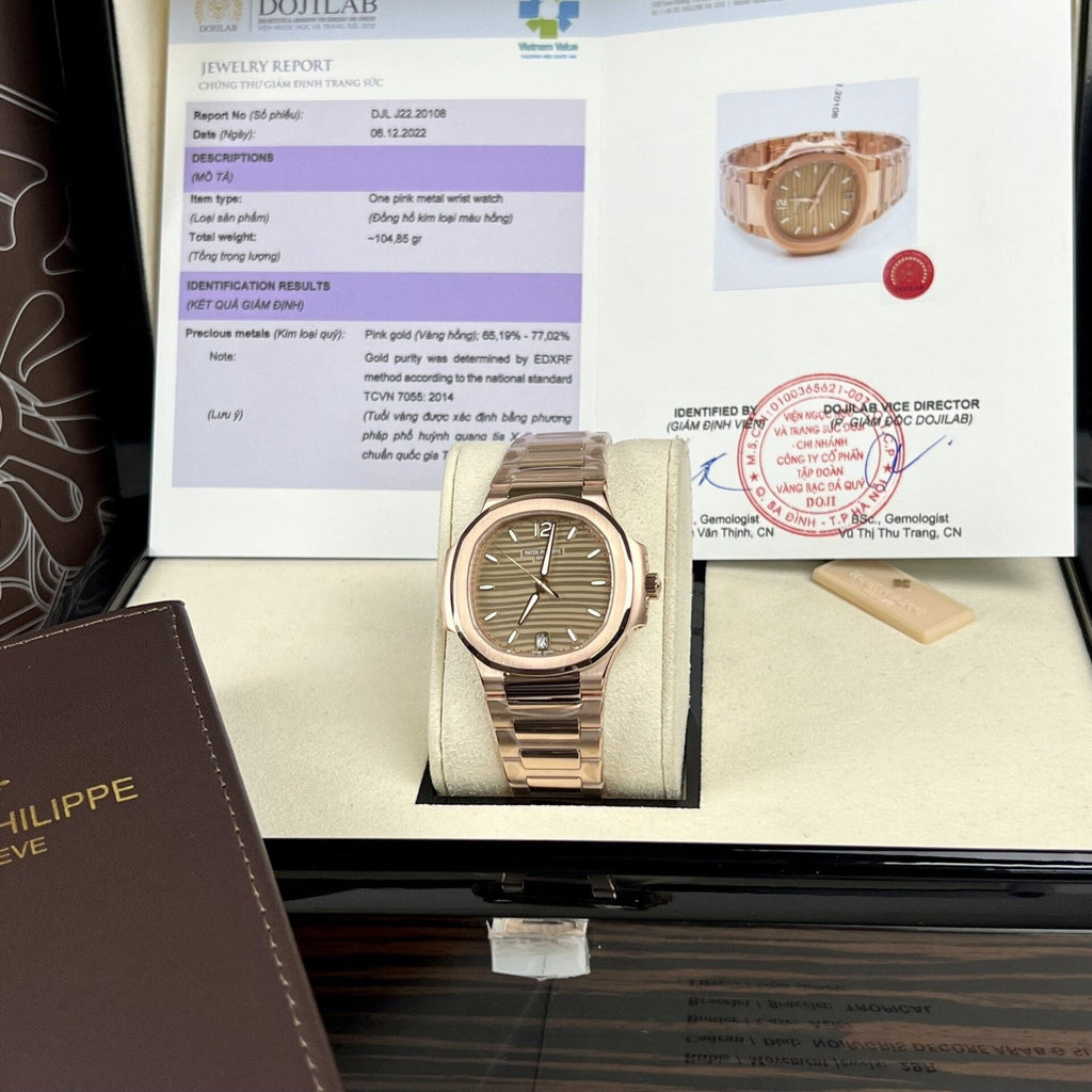 Patek Philippe Watch Nautilus 7118 Gold Wrapped 35.2mm