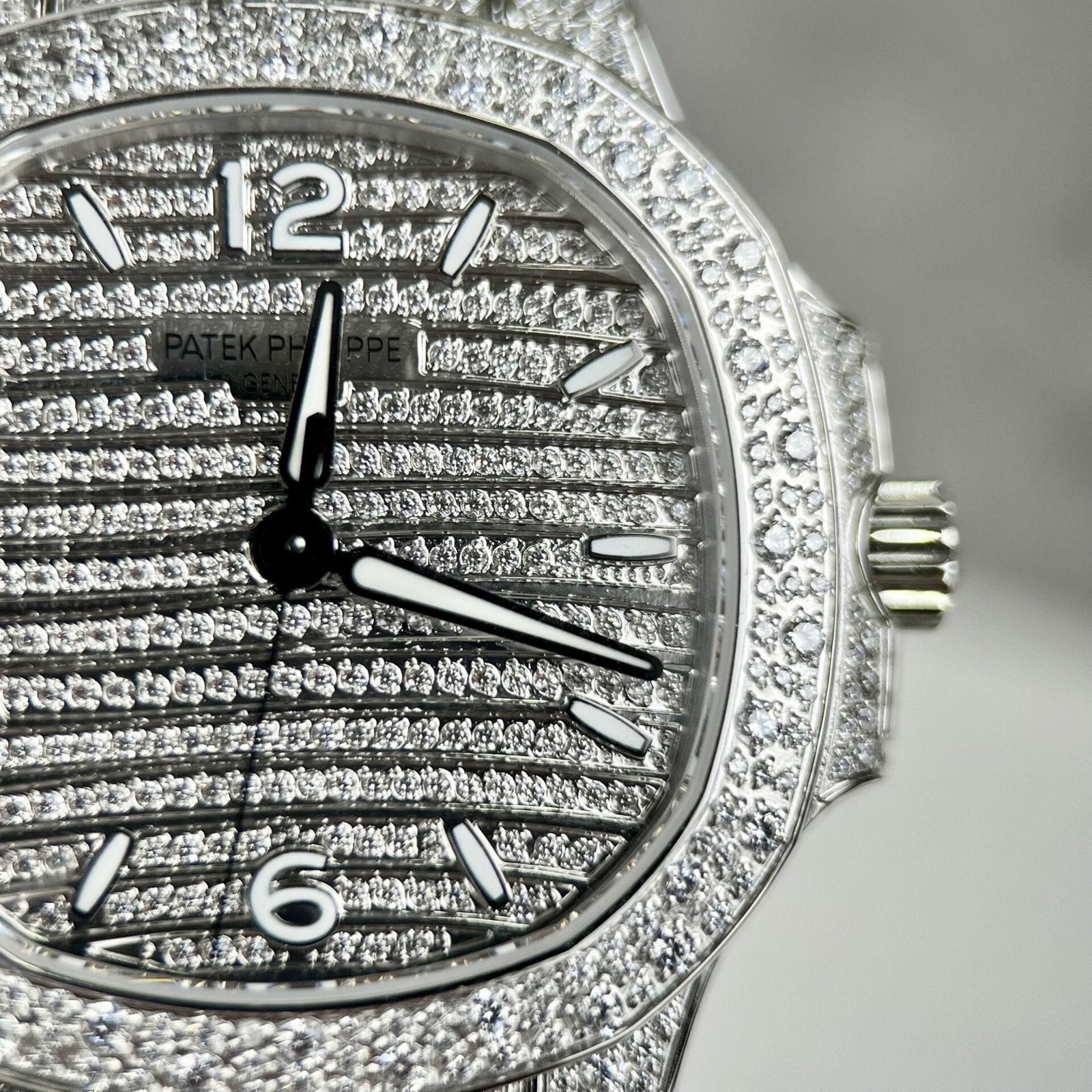 Patek Philippe Nautilus 7118 Full Diamond Watch 35.2mm