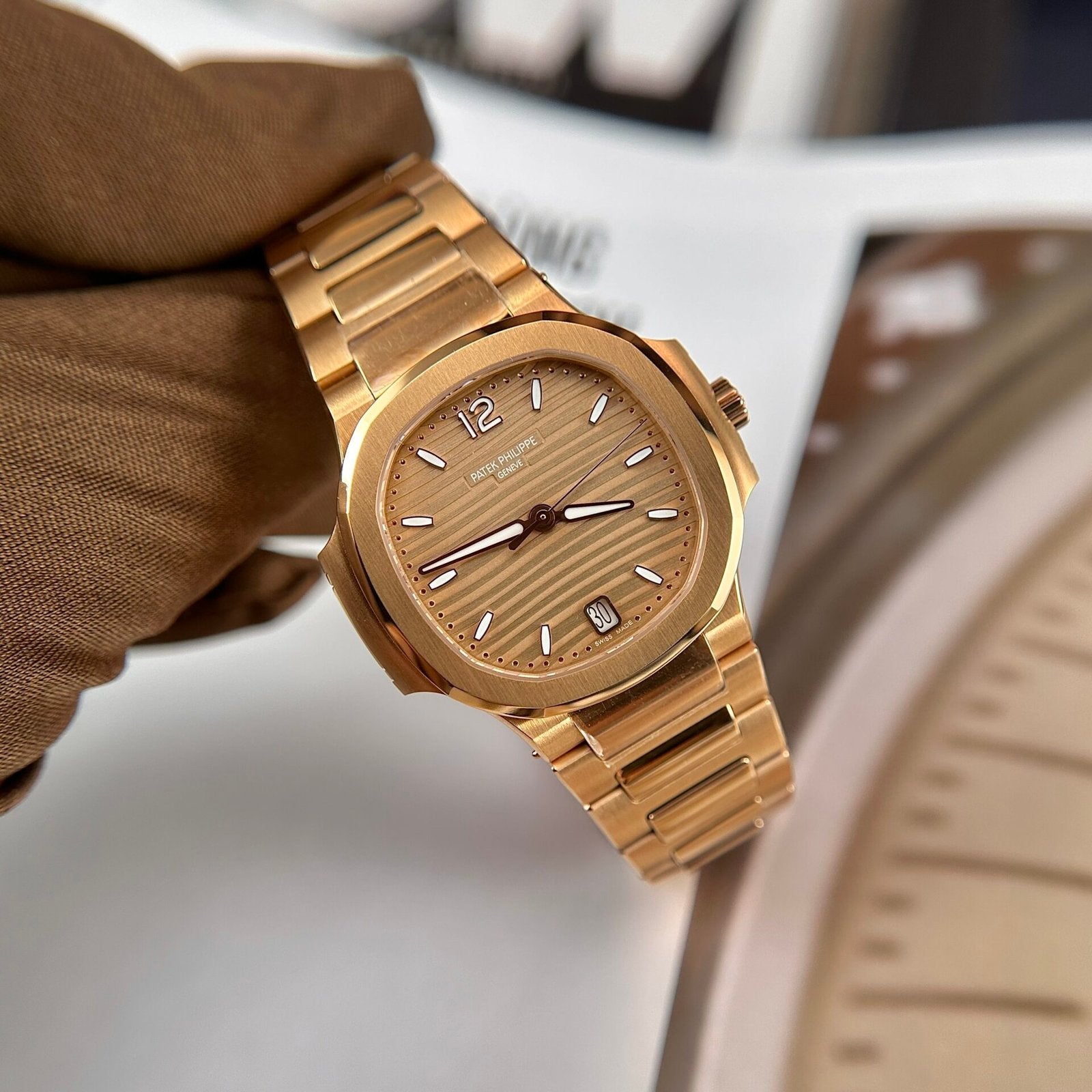 Patek Philippe Nautilus 7118 Watch Rose Gold 35.2mm