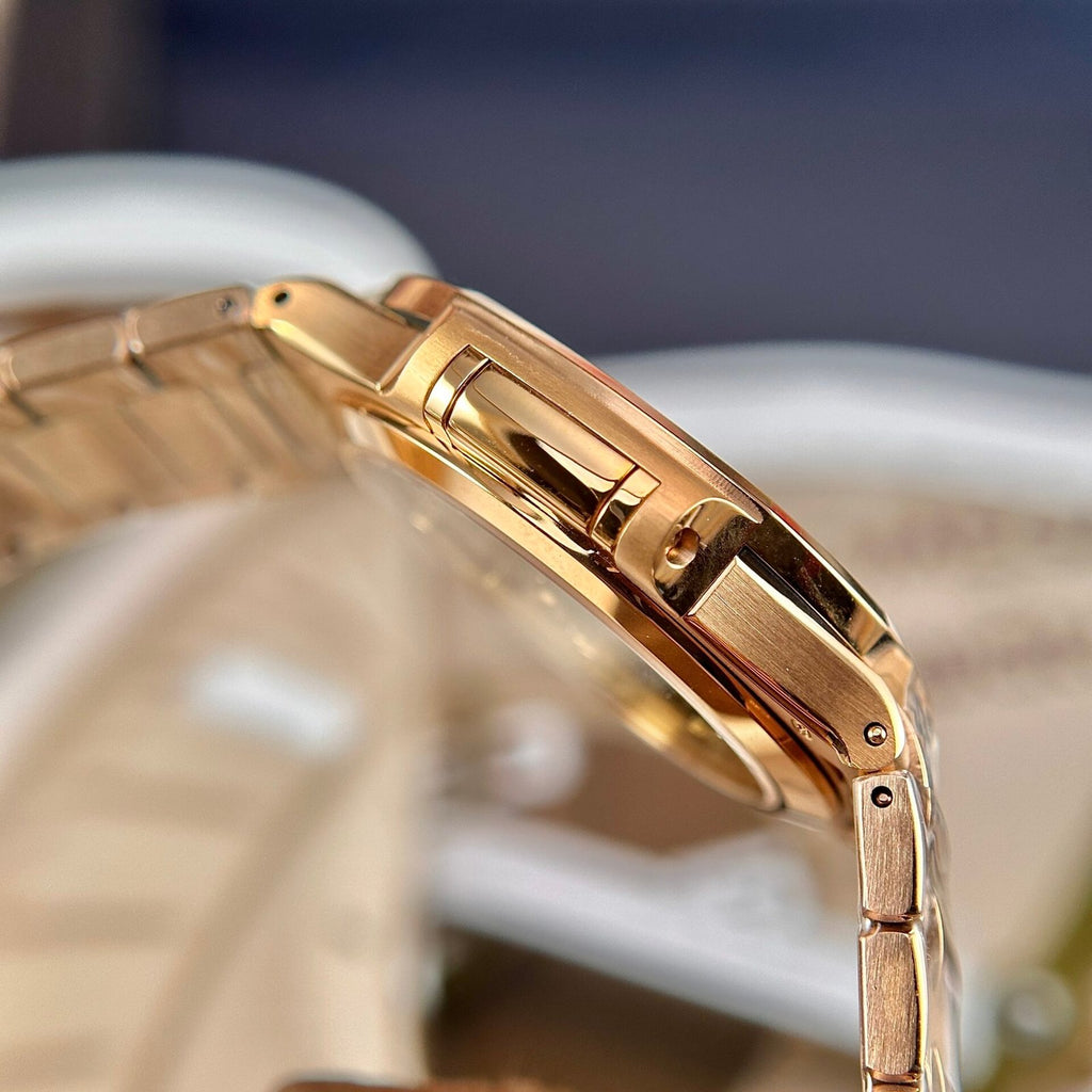 Patek Philippe Nautilus 7118 Watch Rose Gold 35.2mm