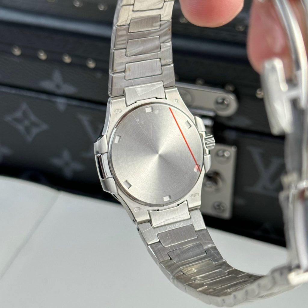 Patek Philippe Watch Nautilus 7010 Womens White Dial 32mm