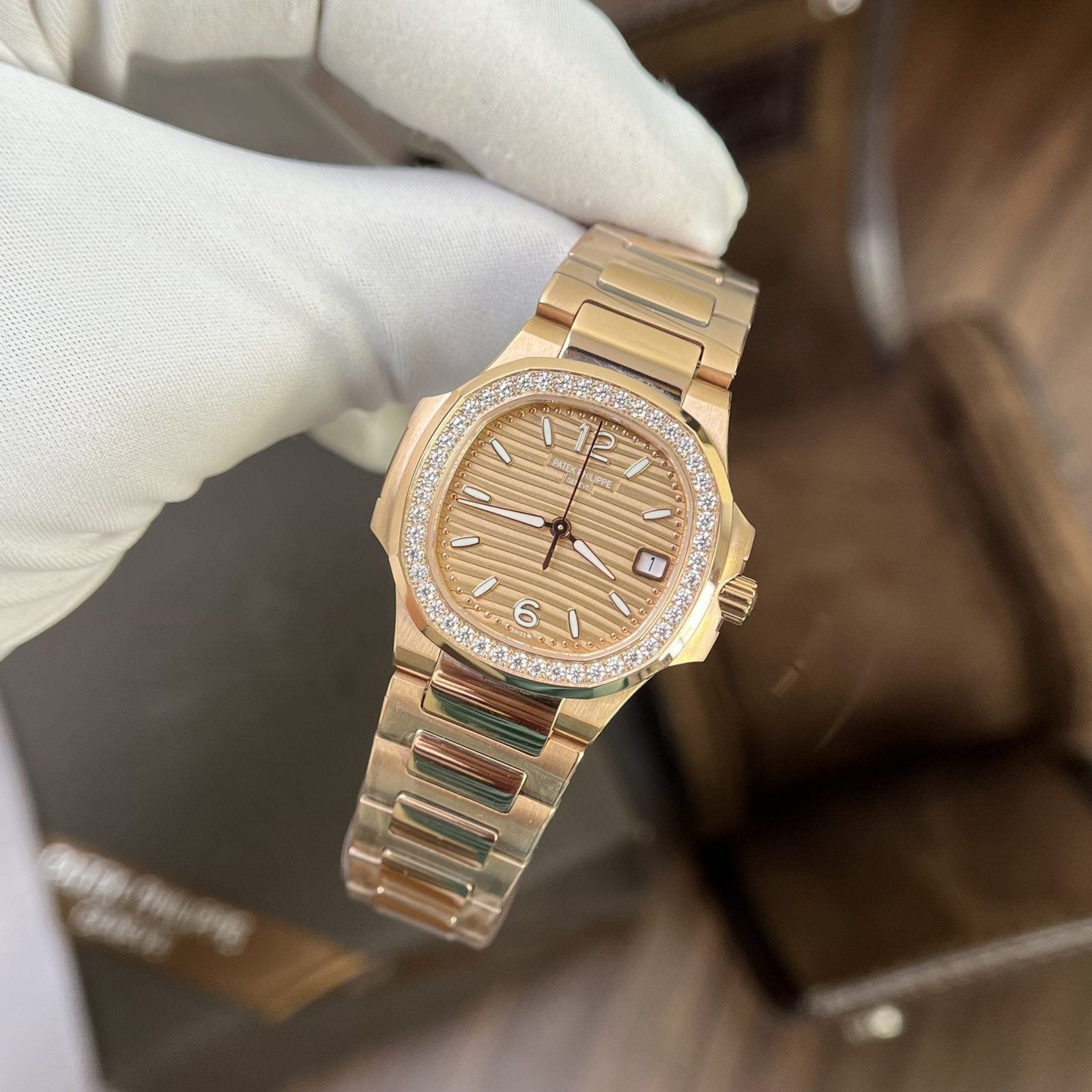 Patek Philippe Watch Nautilus 7010 Dial Yellow 32mm