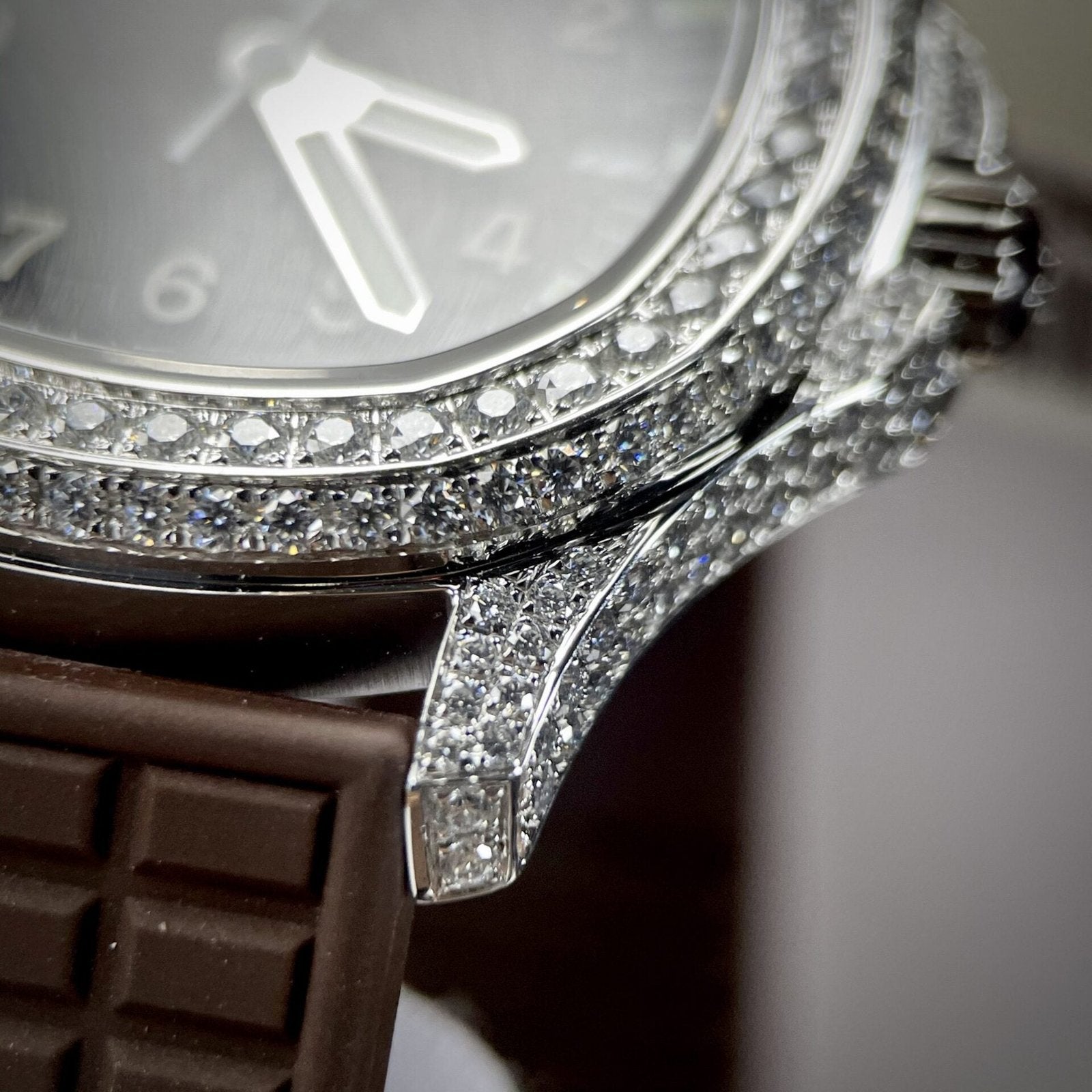 Patek Philippe Watch Aquanaut 5067 Dial Brown Diamonds Moissanite 35.6mm