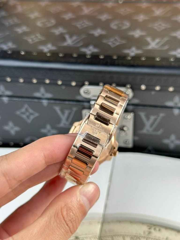 Patek Philippe Watch Nautilus 7010 Rose Gold Womens 32mm