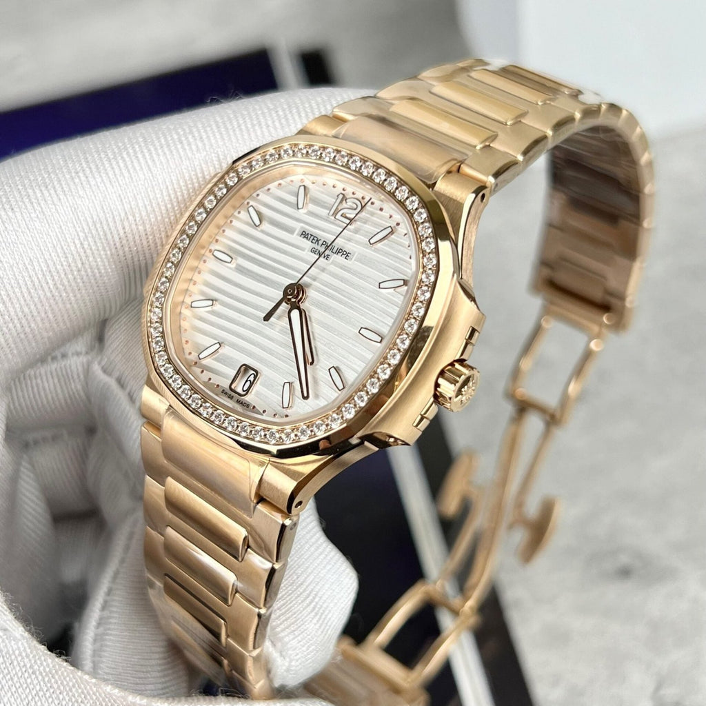 Patek Philippe Nautilus 7118 Watch With Diamonds Bezel 35.2mm