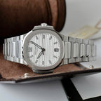 Patek Philippe Watch Nautilus 7118 White Dial Metal Wire 35.2mm