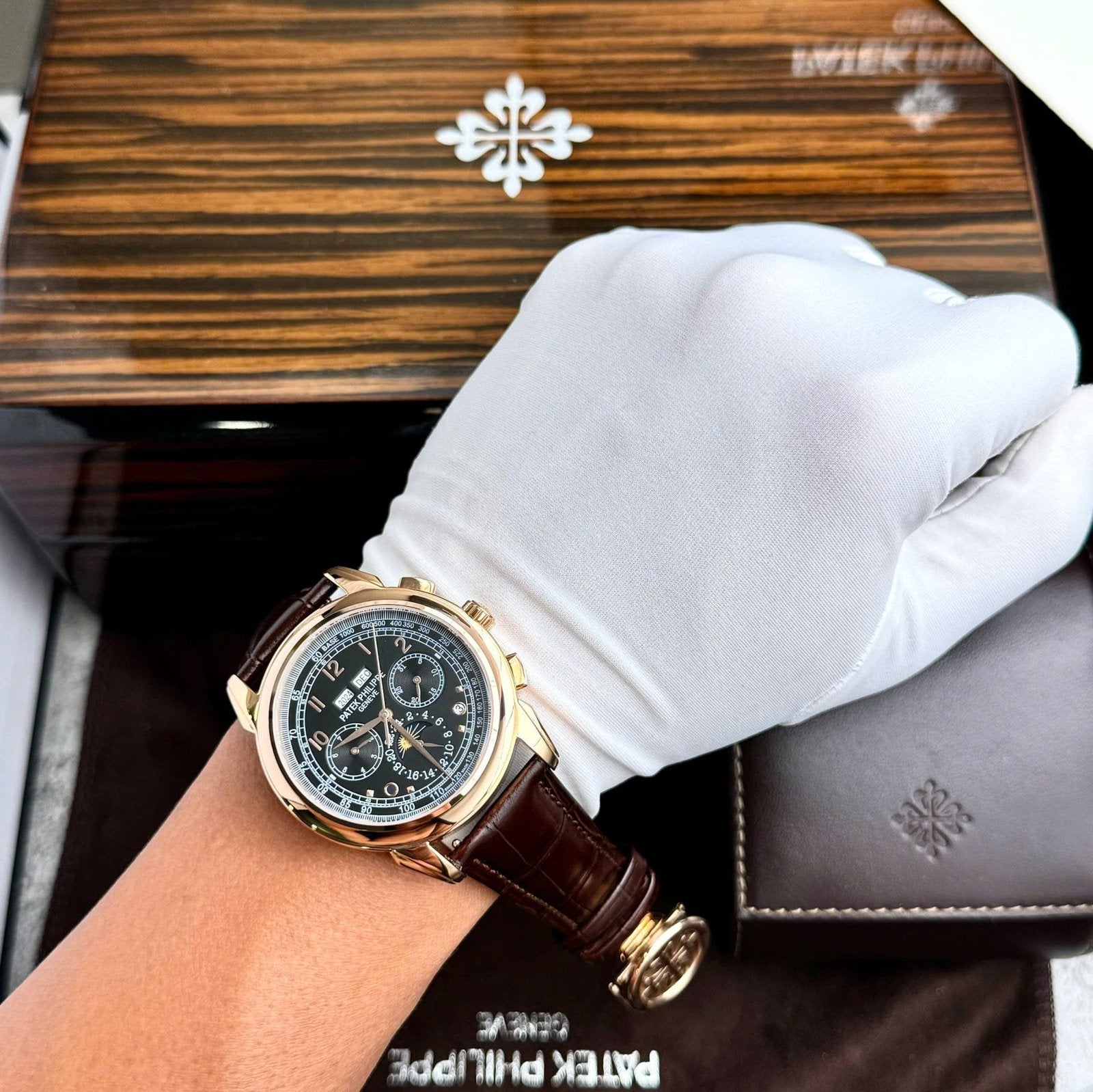 Patek Philippe Perpetal Calendar 5270 Watch Leather Strap 41mm