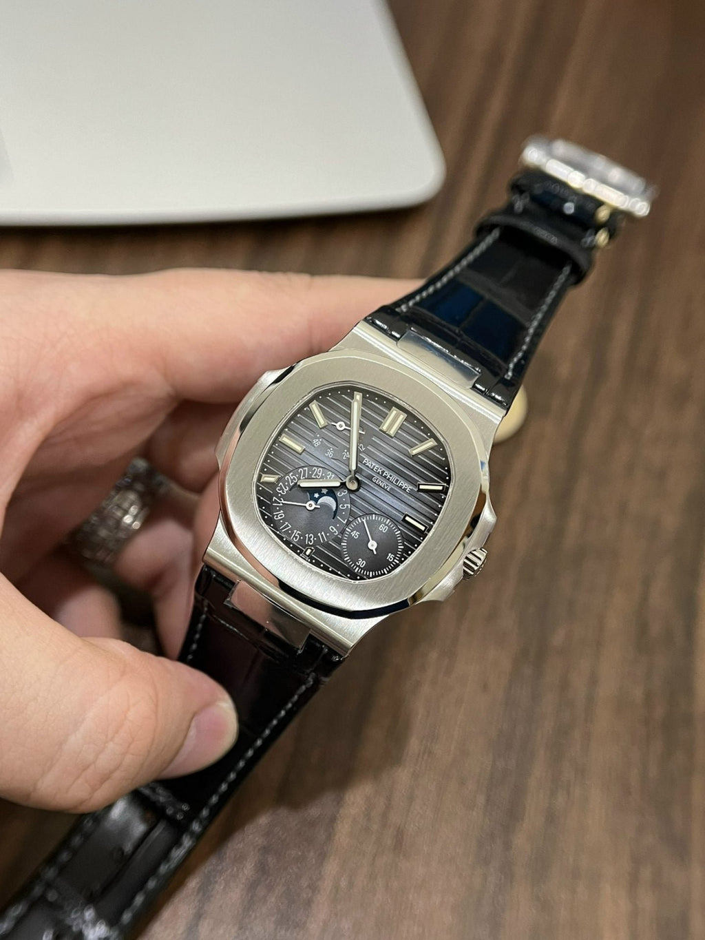 Patek Philippe Watch Nautilus 5712 Blue Dial Leather Strap 40mm