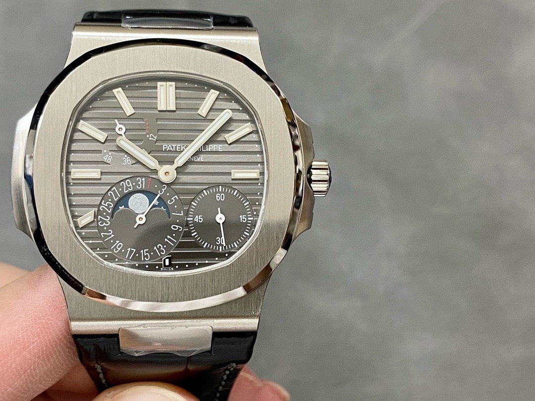 Patek Philippe Watch Nautilus 5712 Gray Dial Leather Strap 40mm