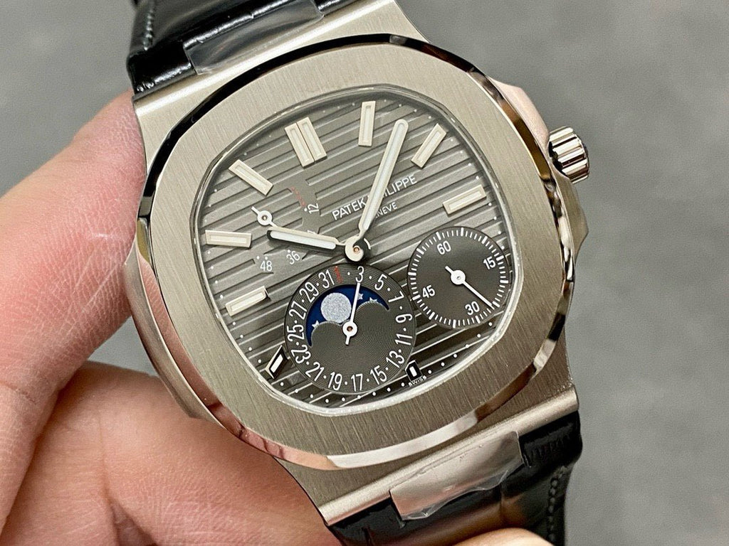 Patek Philippe Watch Nautilus 5712 Gray Dial Leather Strap 40mm
