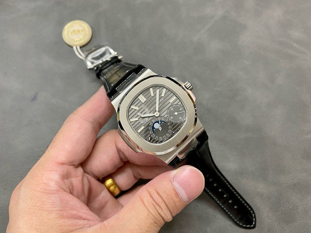 Patek Philippe Watch Nautilus 5712 Gray Dial Leather Strap 40mm