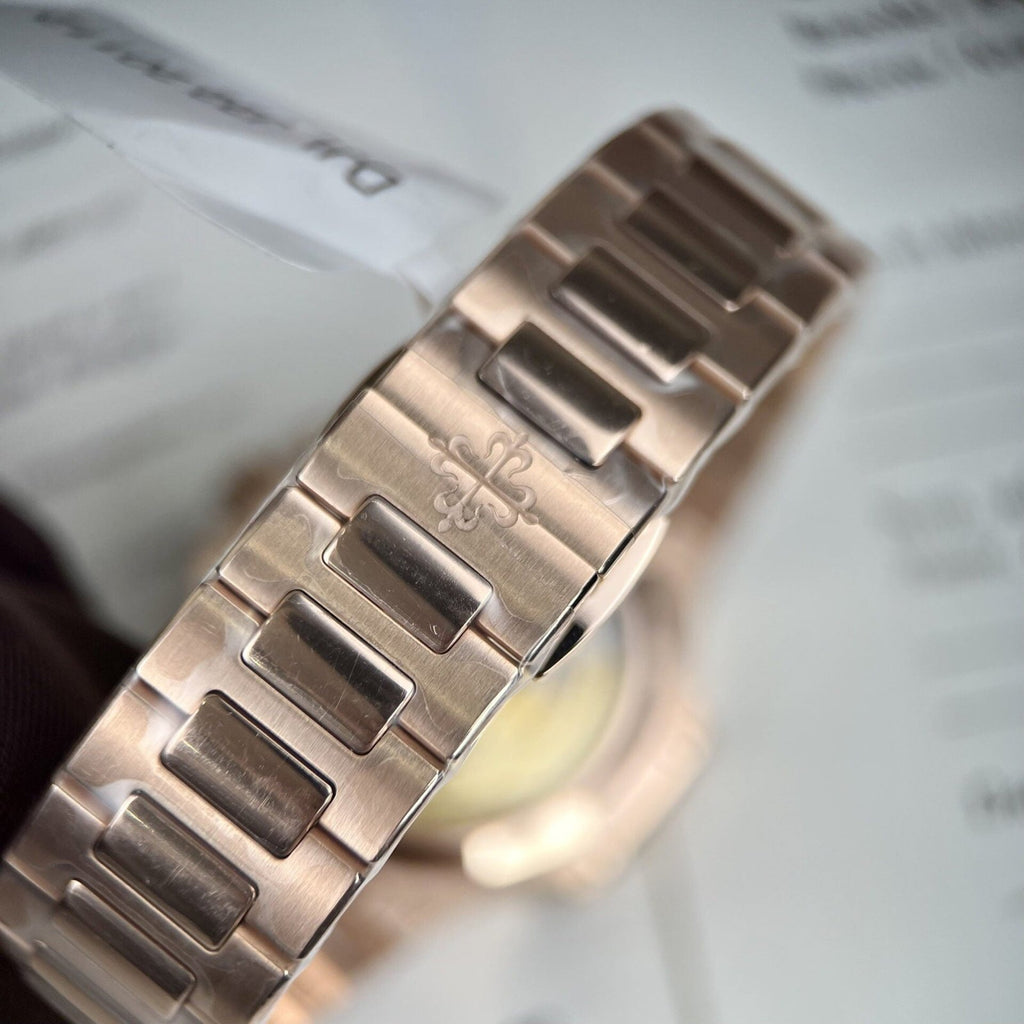 Patek Philippe Watch Nautilus 7118 Gold Wrapped 35.2mm