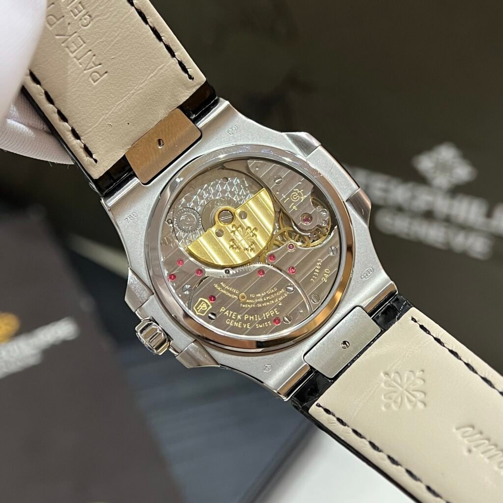 Patek Philippe Watch Nautilus 5724G Blue Dial Leather Strap 40mm