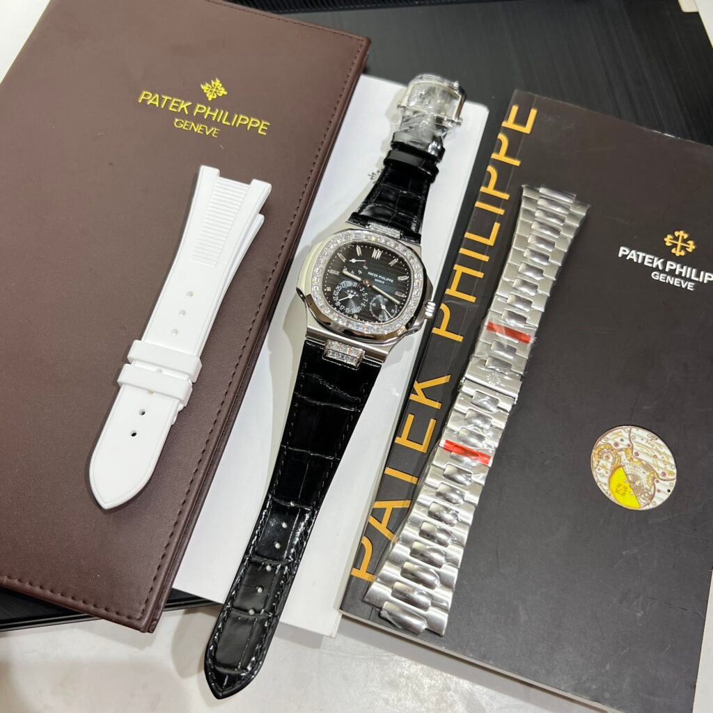Patek Philippe Watch Nautilus 5724G Blue Dial Leather Strap 40mm