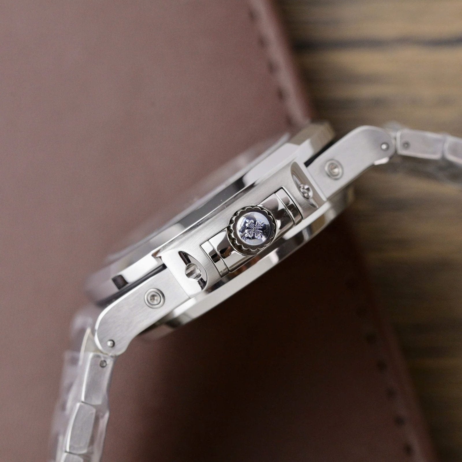 Patek Philippe Men Watch Nautilus 5740 Gray Dial Metal Wire 40mm