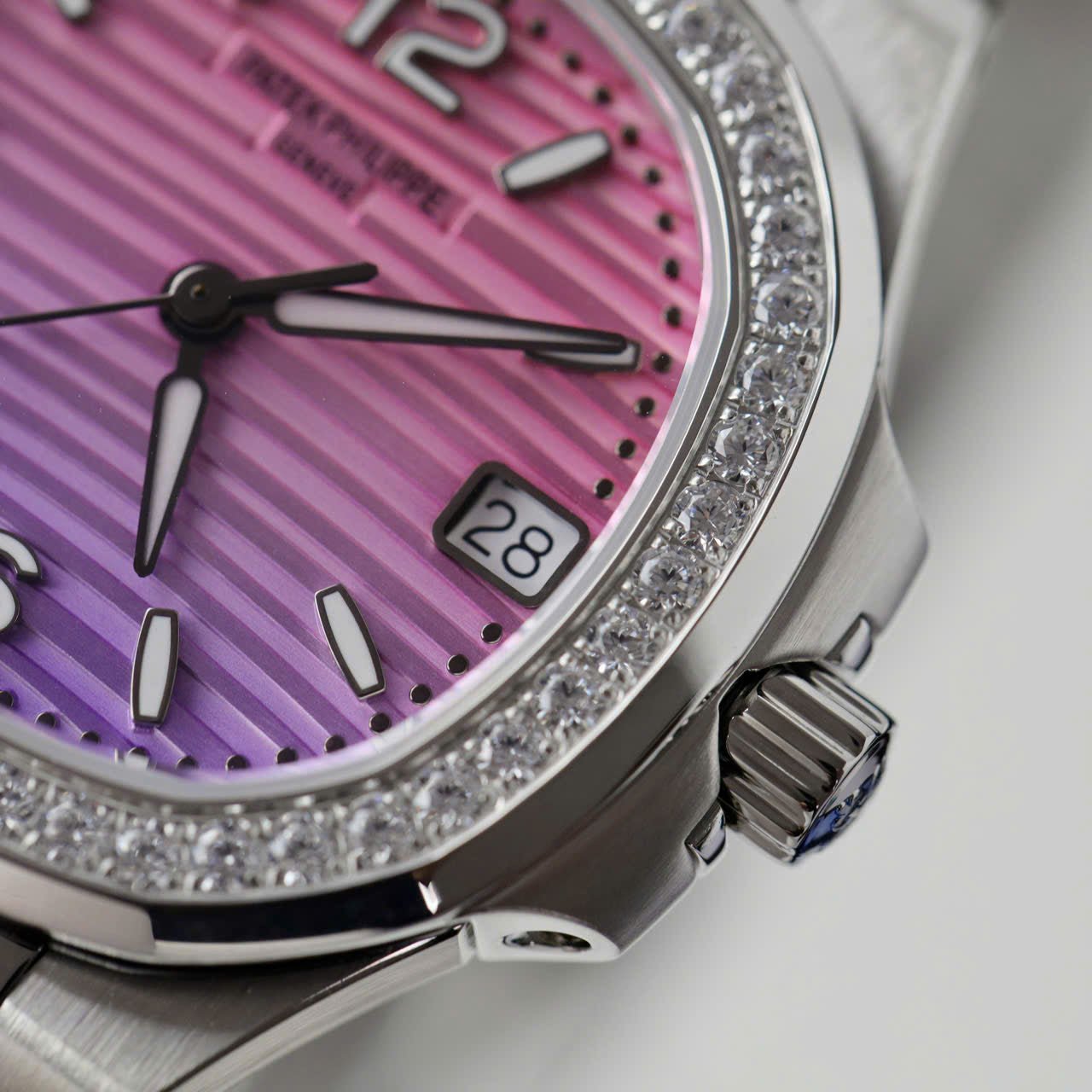 Patek Philippe Watch Nautilus 7010R Women Purple Pink Dial Bezel Diamonds 32mm