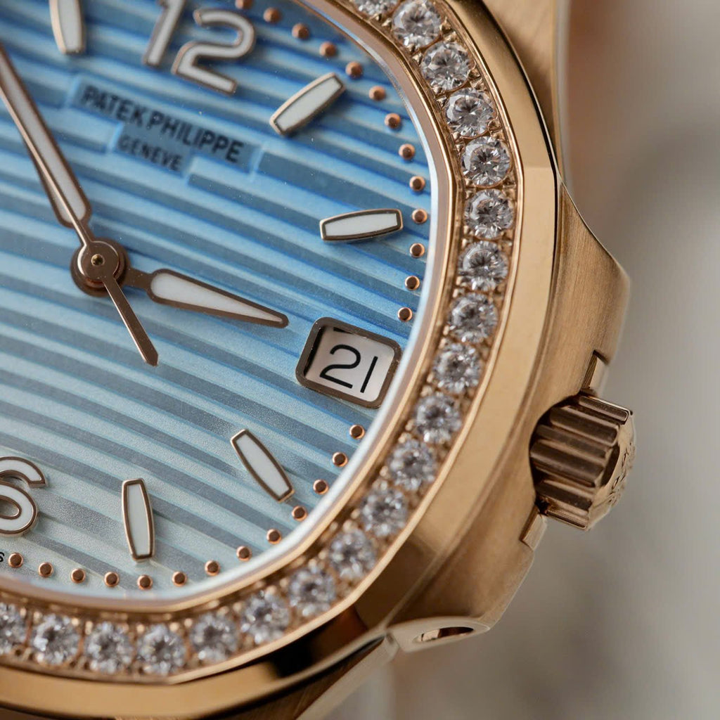 Patek Philippe Watch Nautilus 7010R Women Blue White Dial Metal Wire 32mm