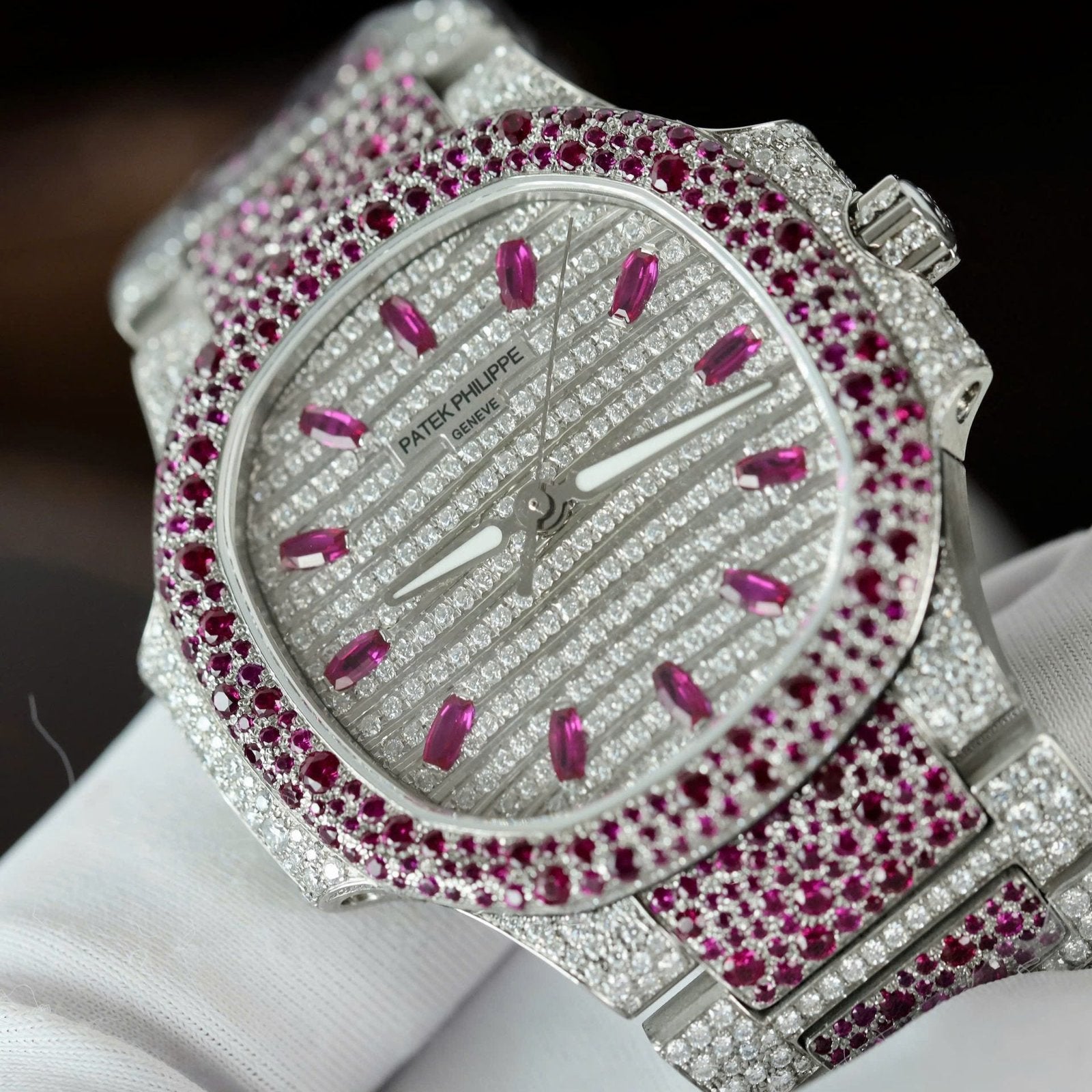 Patek Philippe Watch Nautilus Haute Joaillerie 7118 Full Moissanite Diamonds 35.2mm