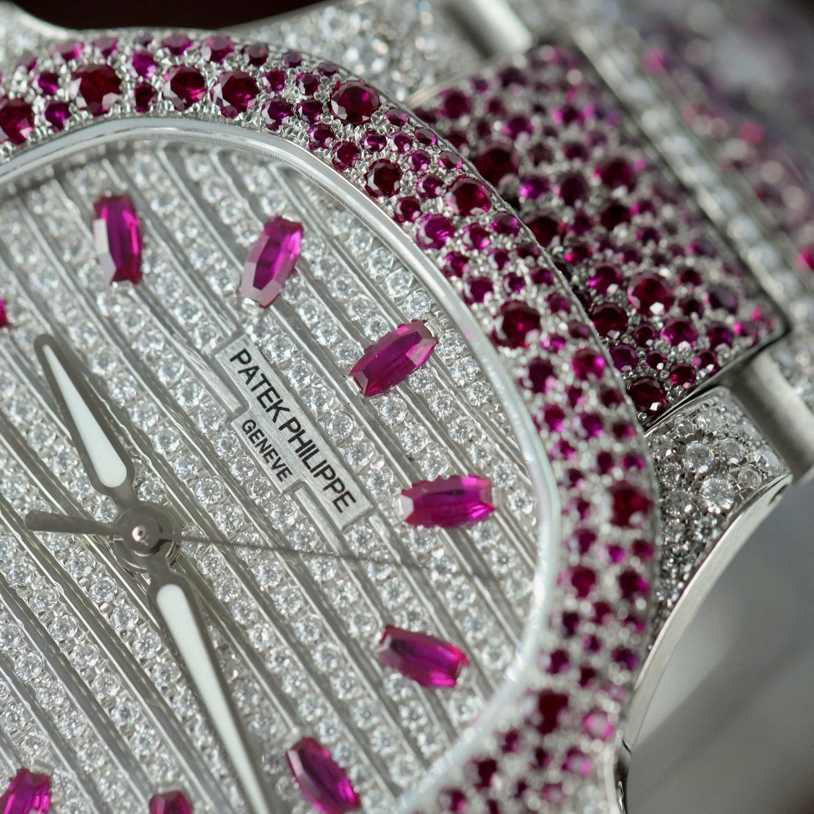 Patek Philippe Watch Nautilus Haute Joaillerie 7118 Full Moissanite Diamonds 35.2mm