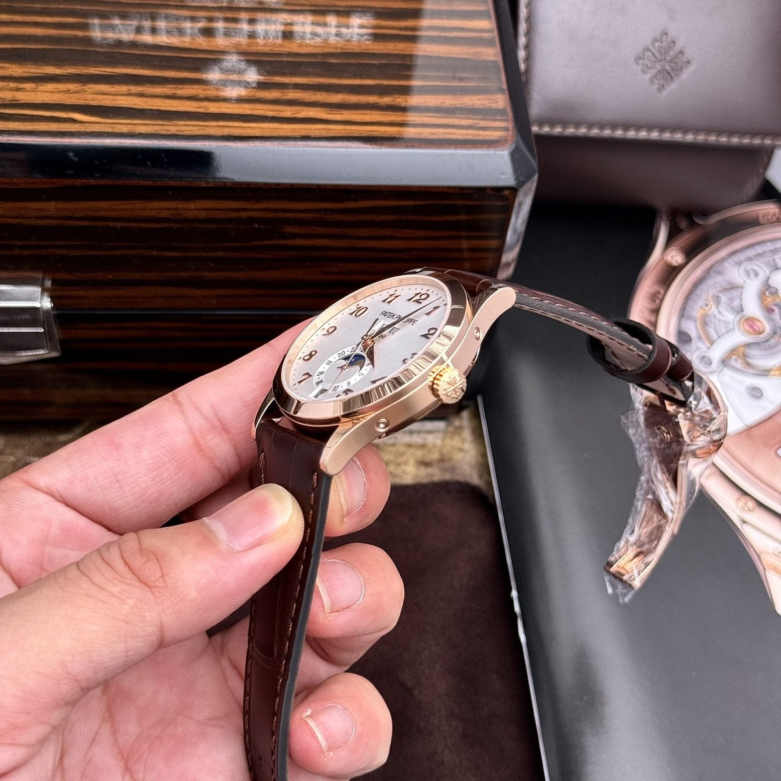 Patek Philippe Watch Complications 5396R White Dial Leather Strap 38.5mm