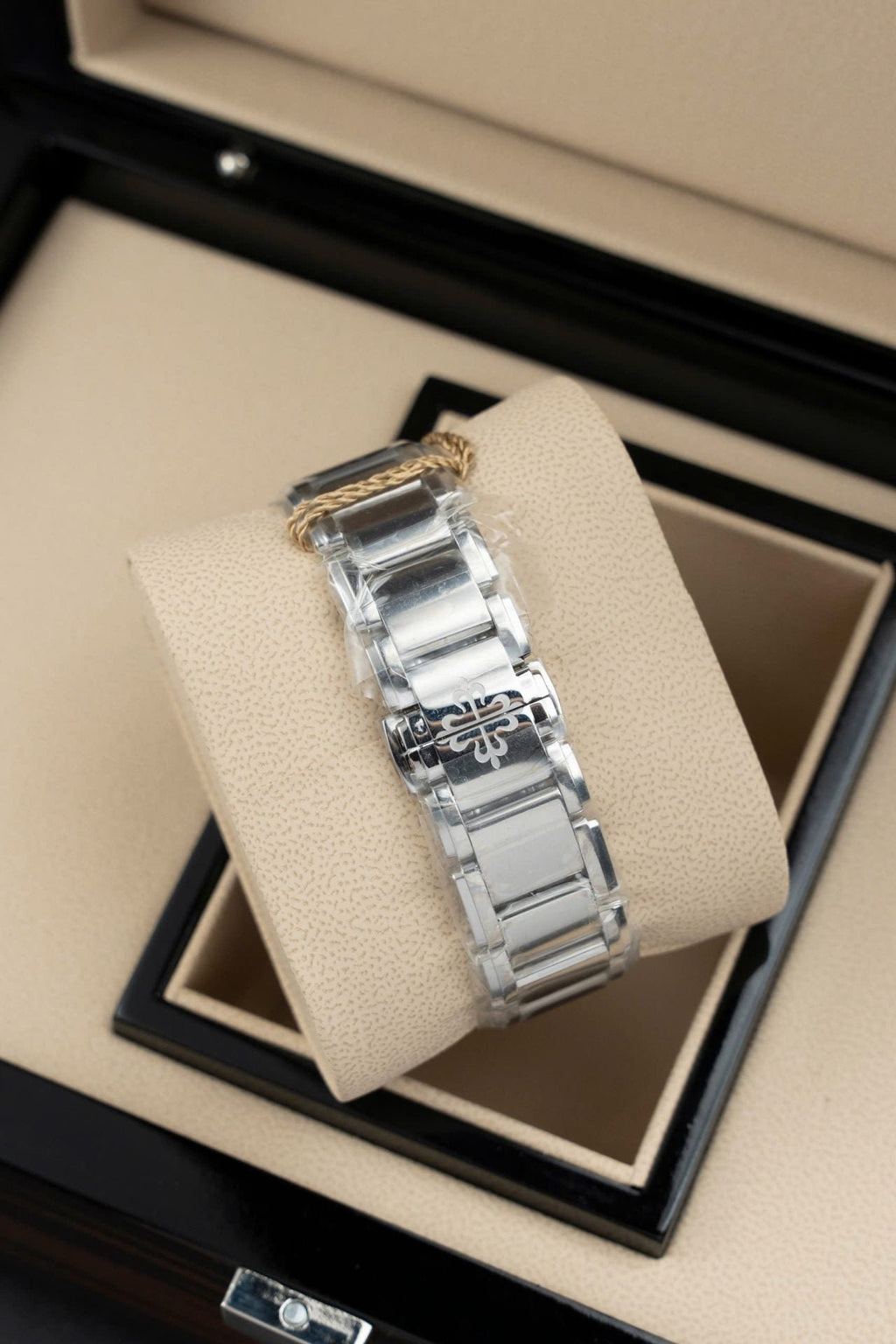 Patek Philippe Twenty 4 7300 Watch Blue Dial Metal Wire 36mm
